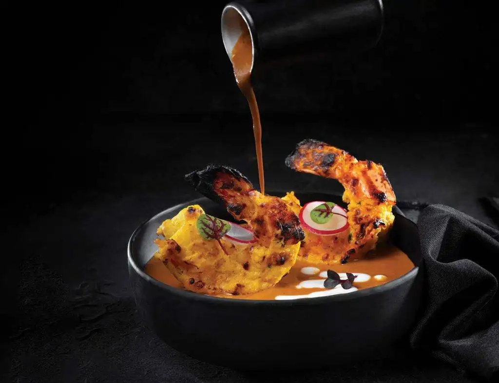 P12. CREATIVE CURRY SECTION KING PRAWN CURRY 2 copy